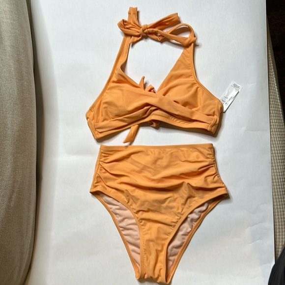 Pale‎ orange bikini Cupshe set in size XS - Picture 1 of 5